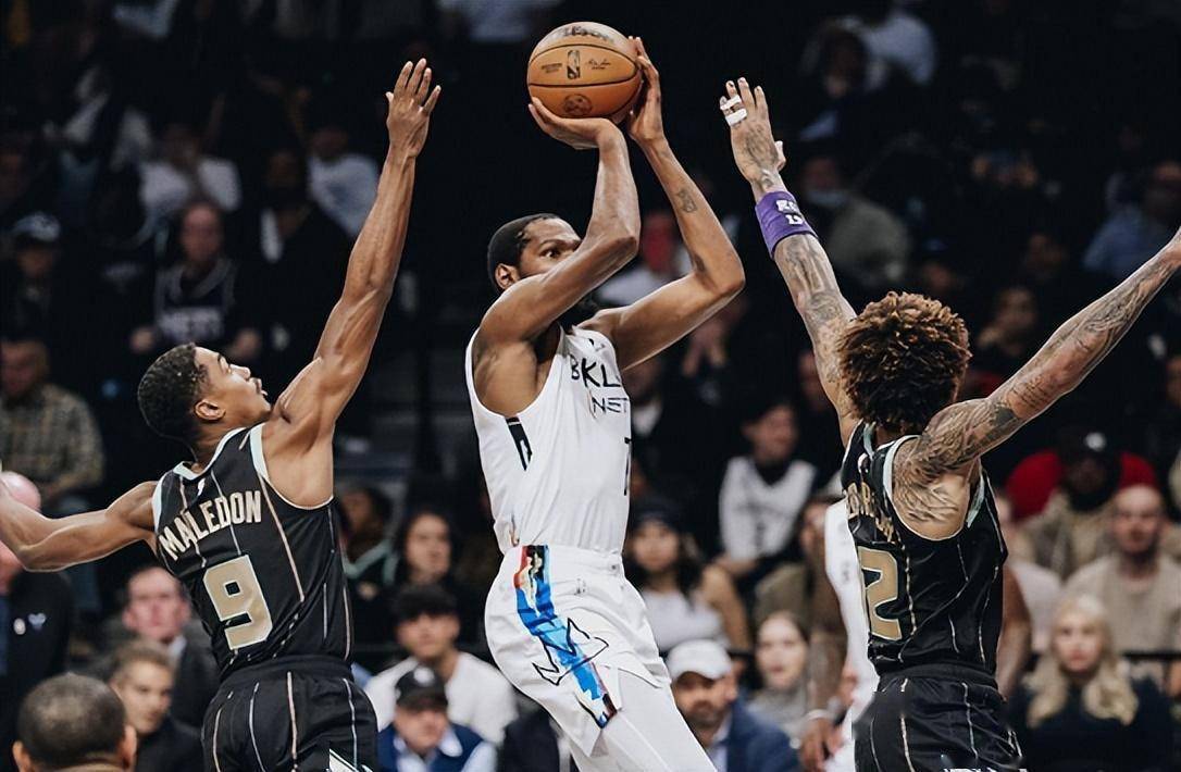 开云登录入口 -风云突变！芝加哥公牛今晚篮板制胜；欧篮联版图或变；赛场秩序良好；资深球员宣示担当(碳达峰碳中和重大宣示)