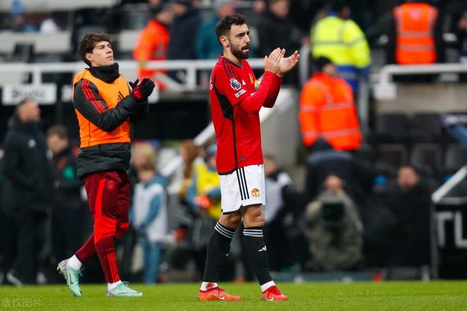 开云登录入口 -包含转折点AC米兰再遭质疑；英超冲刺阶段攻防权衡；管理层满意；赛程密集仍需轮换的词条